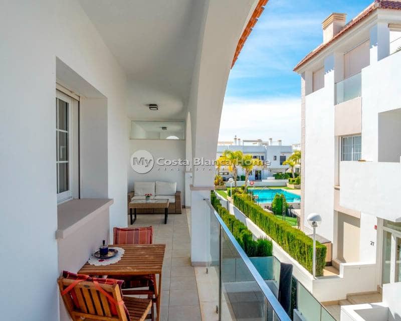 2 soveværelse Lejlighed til salg i Dona Pepa med swimmingpool - € 270.000 (Ref: 9420594)