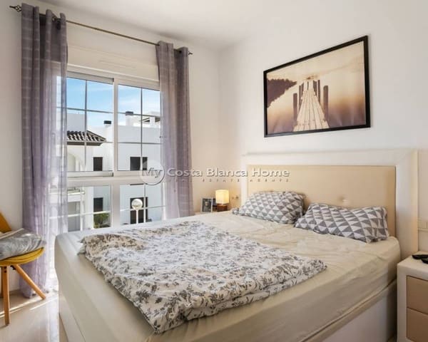 2 soveværelse Lejlighed til salg i Doña Pepa, Rojales med swimmingpool - € 270.000 (Ref: 9420594)