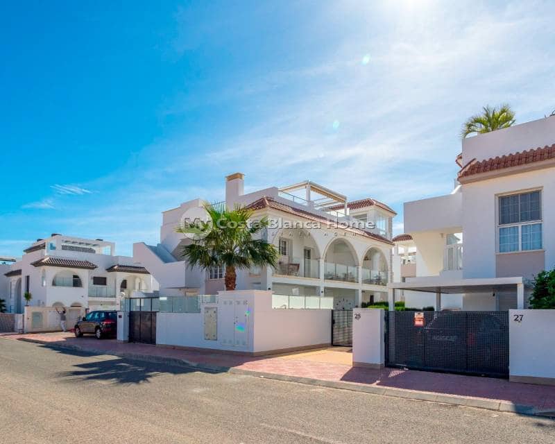 2 soveværelse Lejlighed til salg i Dona Pepa med swimmingpool - € 270.000 (Ref: 9420594)