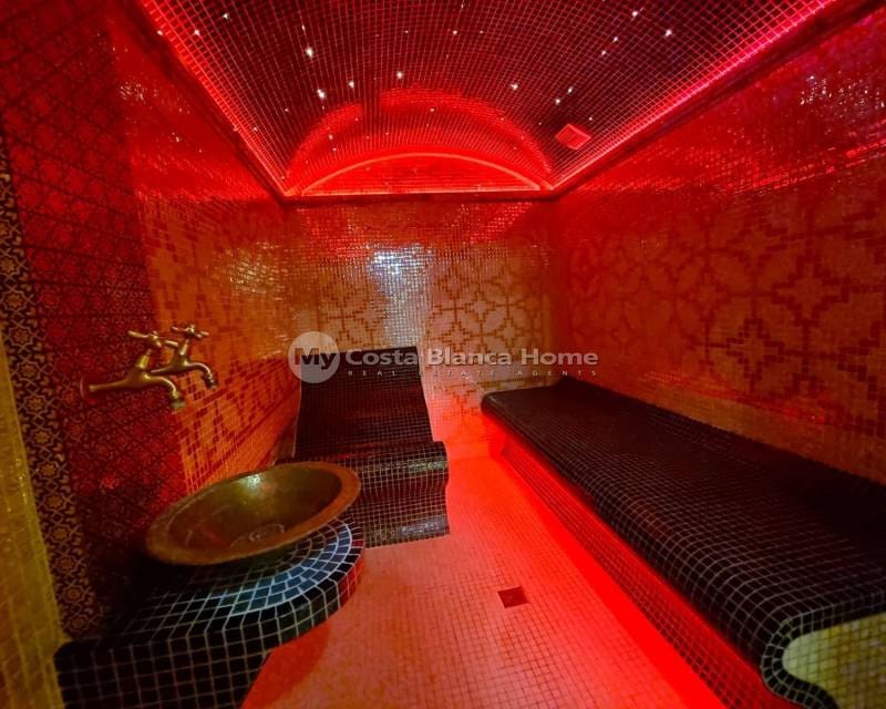 5 sovrum Villa till salu i La Mata med pool - 1 170 000 € (Ref: 9420596)