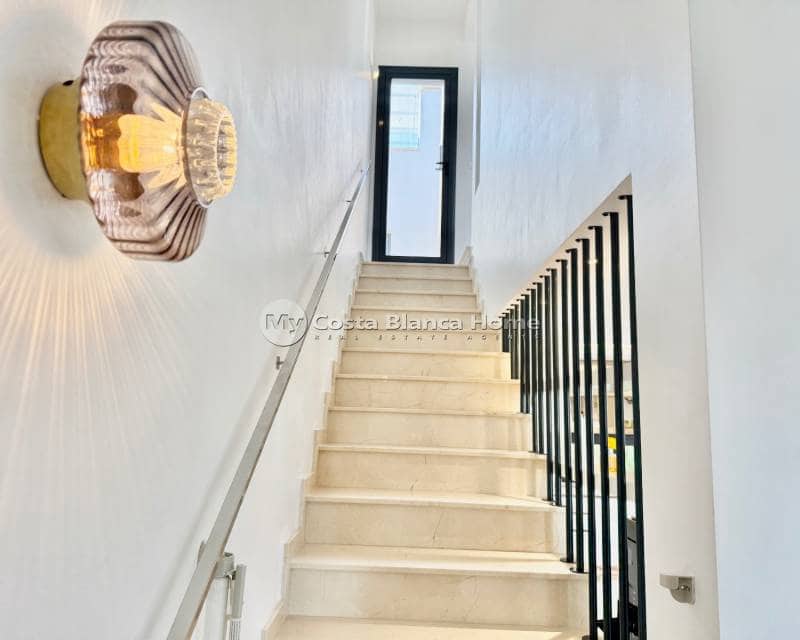 3 quarto Casa em Banda para venda em Ciudad Quesada com piscina - 340 000 € (Ref: 9420597)