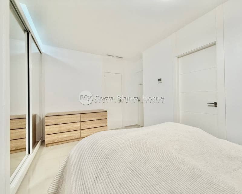 3 quarto Casa em Banda para venda em Ciudad Quesada com piscina - 340 000 € (Ref: 9420597)