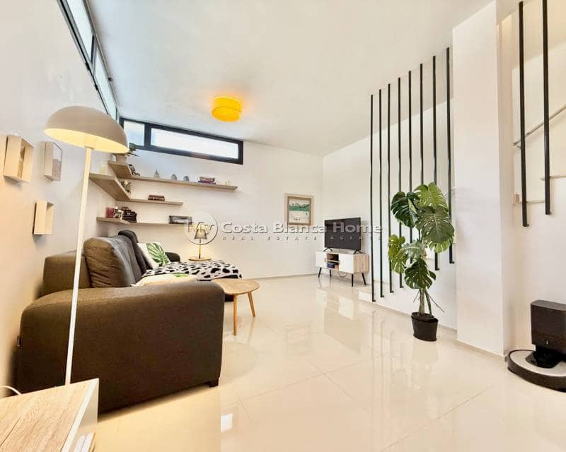 3 quarto Casa em Banda para venda em Ciudad Quesada com piscina - 340 000 € (Ref: 9420597)