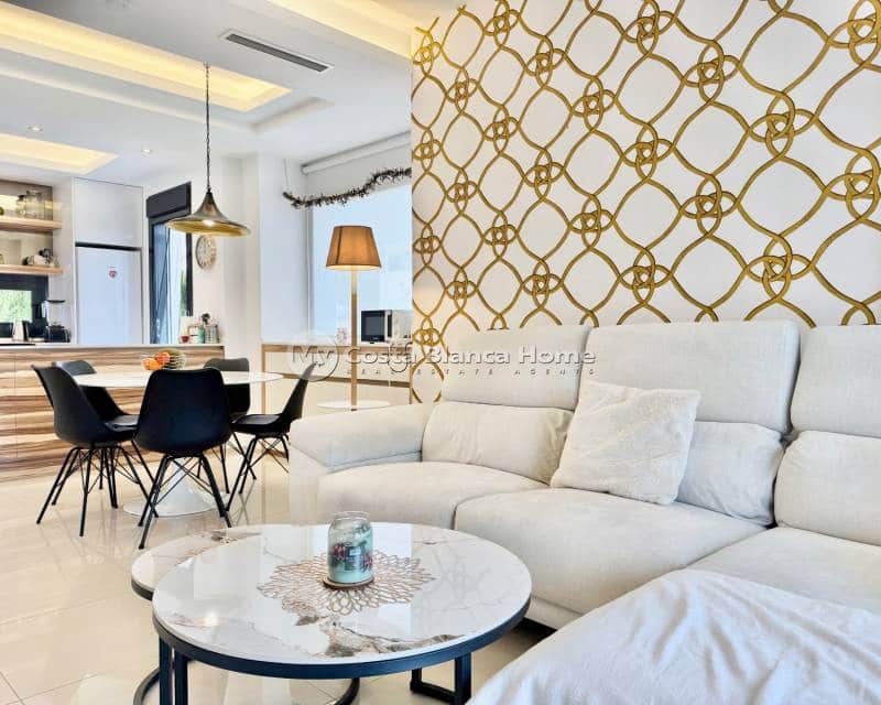 3 quarto Casa em Banda para venda em Ciudad Quesada com piscina - 340 000 € (Ref: 9420597)