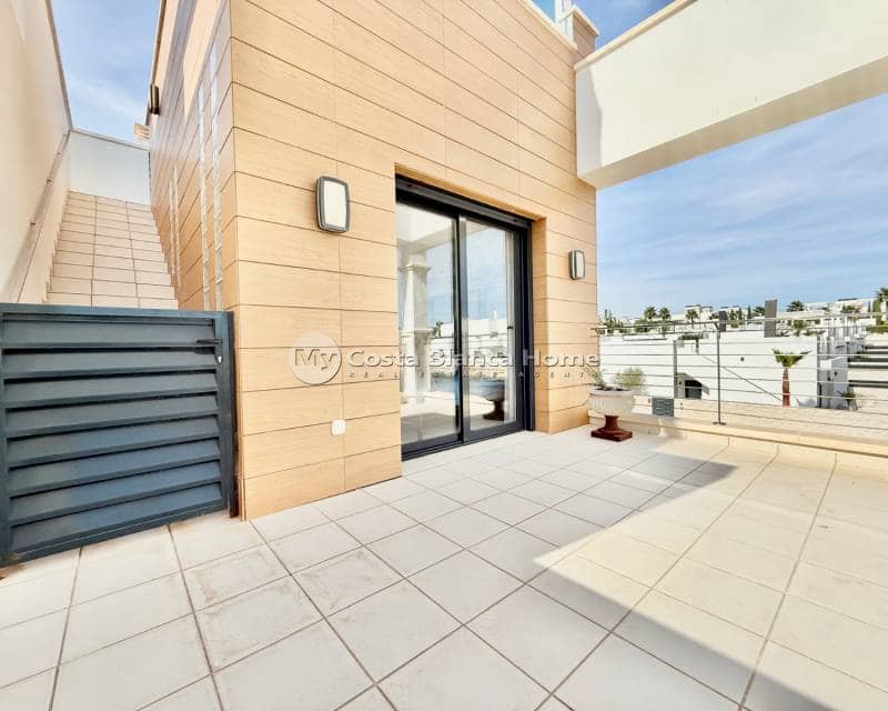 3 quarto Casa em Banda para venda em Ciudad Quesada com piscina - 340 000 € (Ref: 9420597)