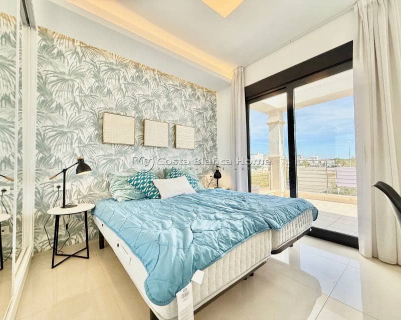 3 quarto Casa em Banda para venda em Ciudad Quesada com piscina - 340 000 € (Ref: 9420597)