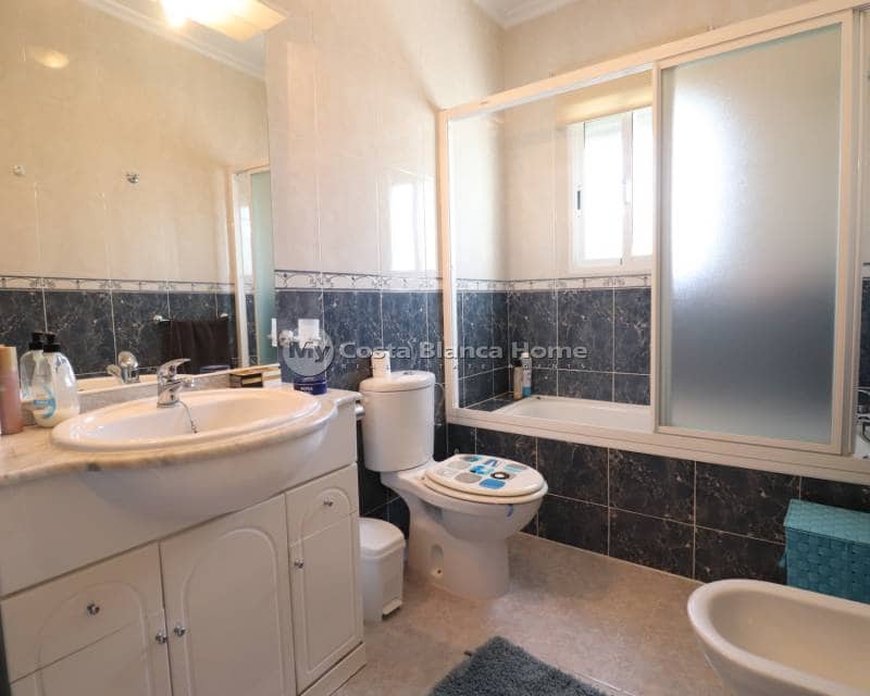 3 bedroom Finca/Country House for sale in Catral with pool - € 330,000 (Ref: 9420600)