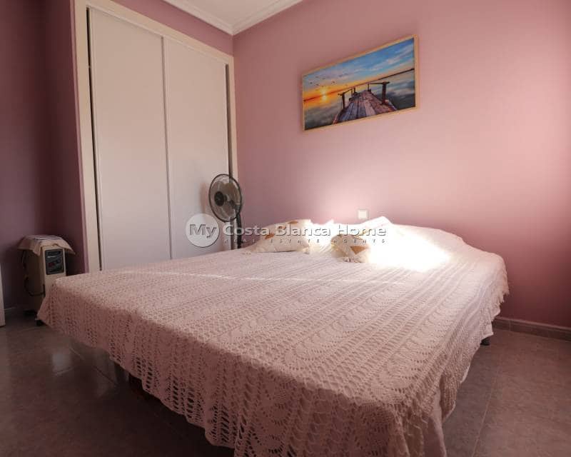 3 bedroom Finca/Country House for sale in Catral with pool - € 330,000 (Ref: 9420600)