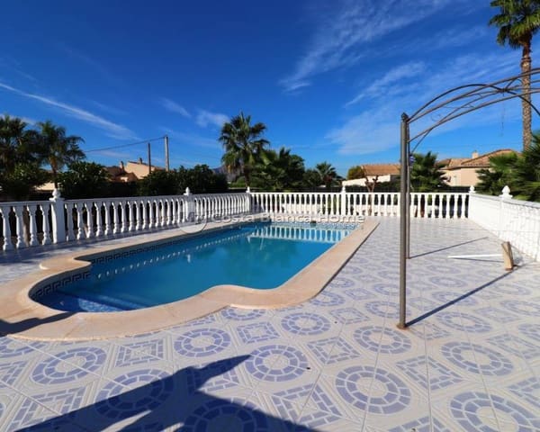 3 sovrum Finca/Hus på landet till salu i Catral med pool - 330 000 € (Ref: 9420600)