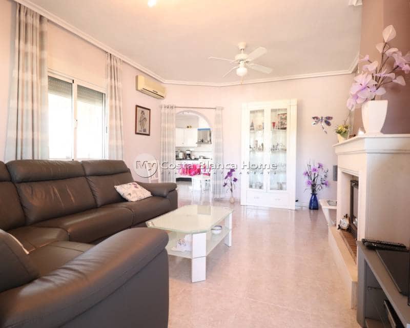 3 bedroom Finca/Country House for sale in Catral with pool - € 330,000 (Ref: 9420600)