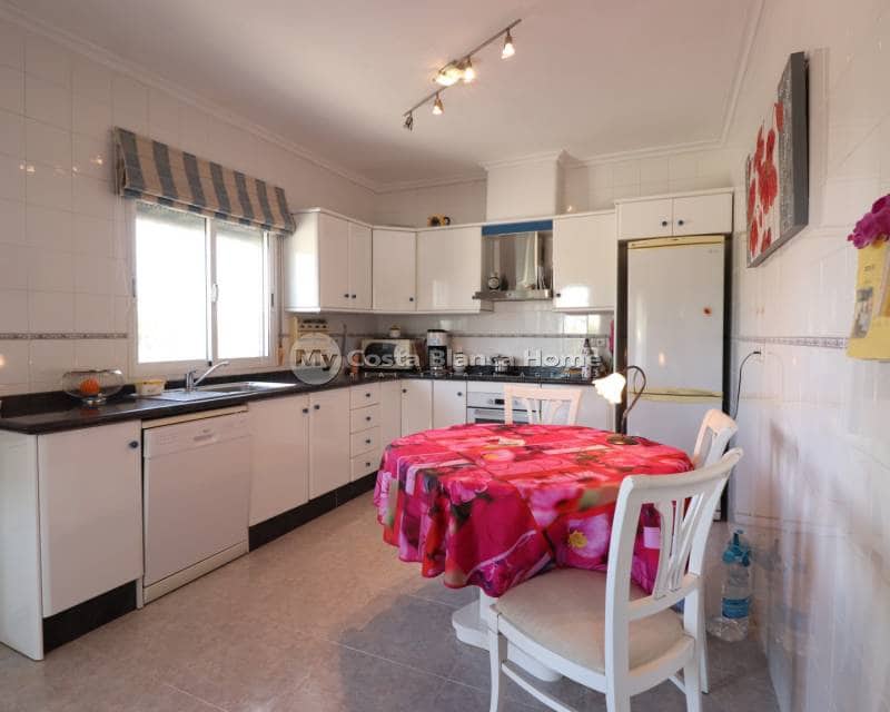 3 bedroom Finca/Country House for sale in Catral with pool - € 330,000 (Ref: 9420600)