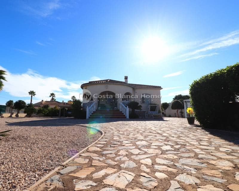 3 bedroom Finca/Country House for sale in Catral with pool - € 330,000 (Ref: 9420600)