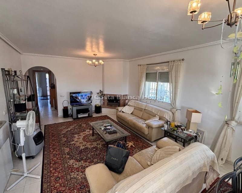 5 bedroom Villa for sale in Ciudad Quesada with pool - € 595,000 (Ref: 9420602)