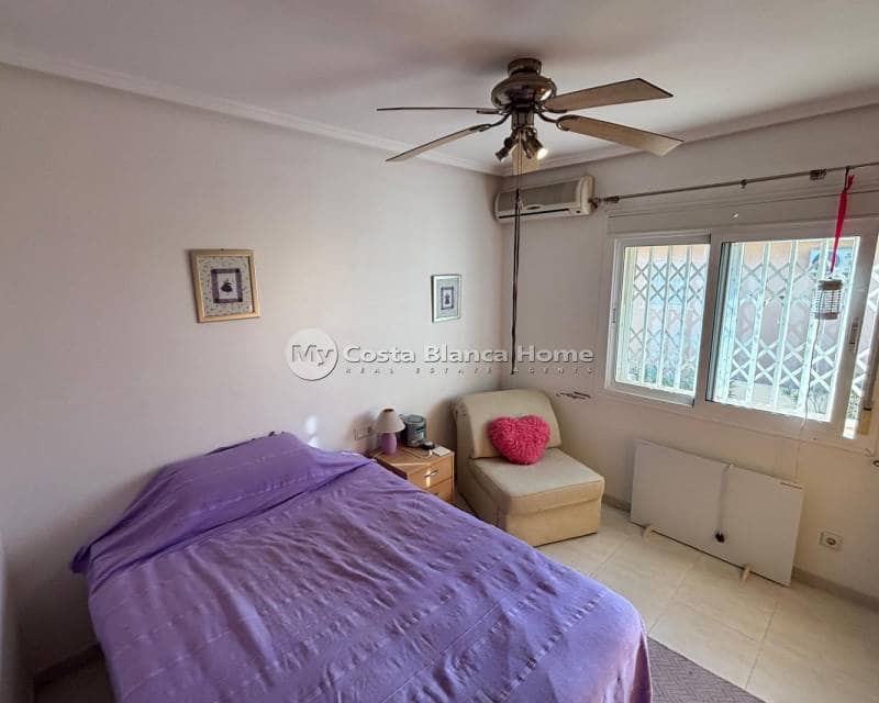 5 bedroom Villa for sale in Ciudad Quesada with pool - € 595,000 (Ref: 9420602)