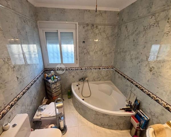 5 bedroom Villa for sale in Ciudad Quesada, Rojales with pool - € 595,000 (Ref: 9420602)