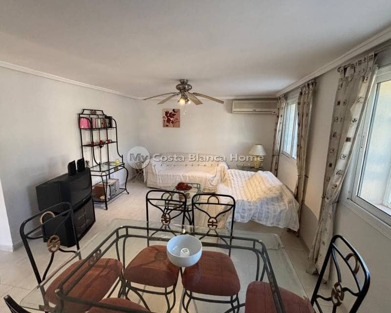 5 bedroom Villa for sale in Ciudad Quesada with pool - € 595,000 (Ref: 9420602)