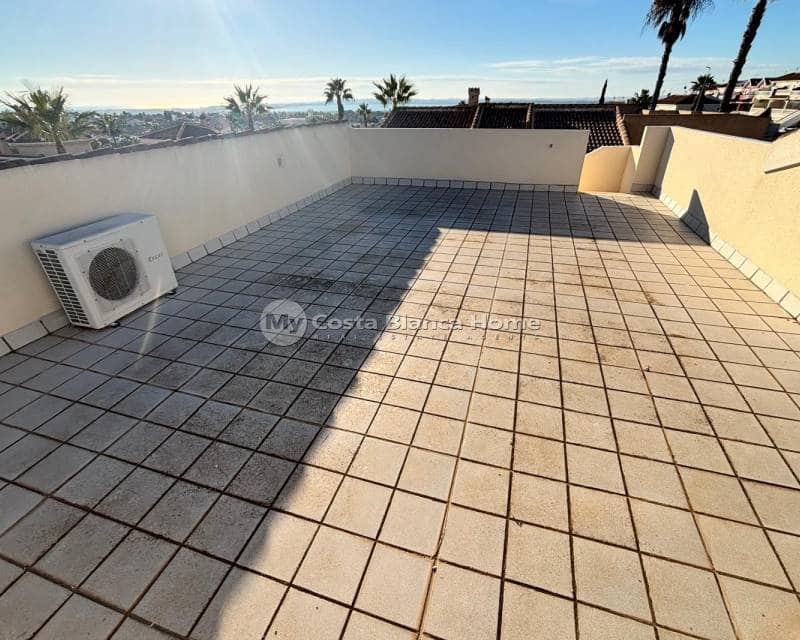 5 bedroom Villa for sale in Ciudad Quesada with pool - € 595,000 (Ref: 9420602)