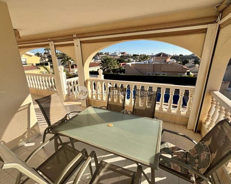 5 bedroom Villa for sale in Ciudad Quesada with pool - € 595,000 (Ref: 9420602)