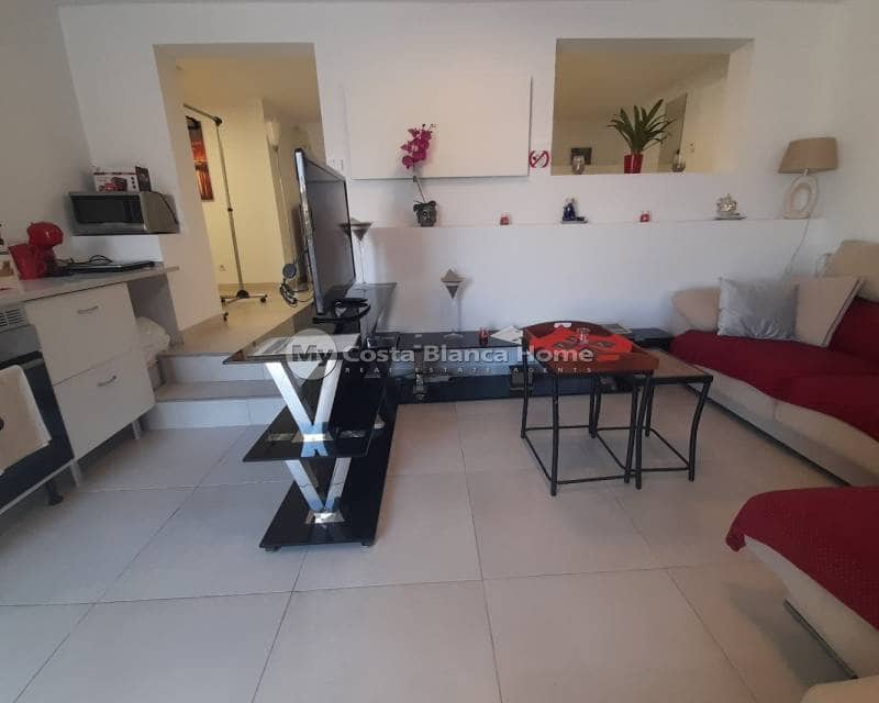 6 bedroom Villa for sale in Ciudad Quesada with pool - € 685,000 (Ref: 9420603)