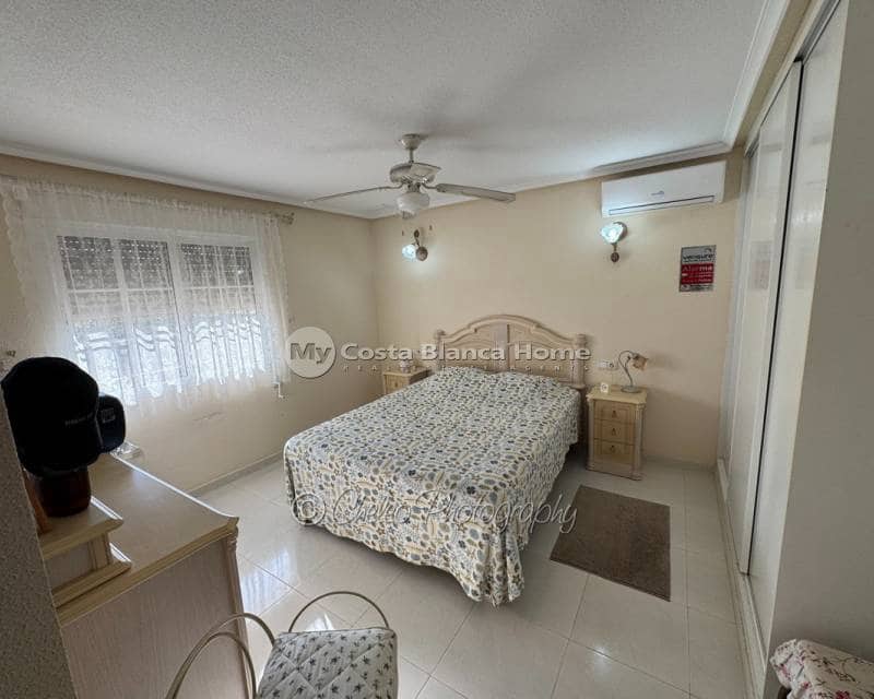 3 soverom Villa til salgs i Catral med svømmebasseng - € 369 000 (Ref: 9450003)