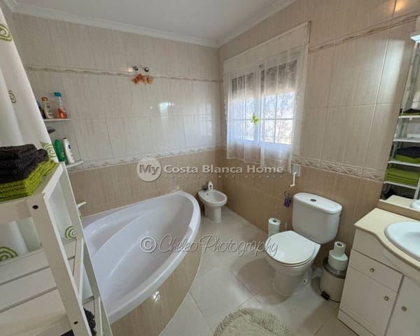 3 soverom Villa til salgs i Catral med svømmebasseng - € 369 000 (Ref: 9450003)