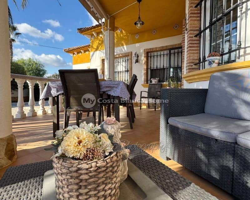 3 soverom Villa til salgs i Catral med svømmebasseng - € 369 000 (Ref: 9450003)