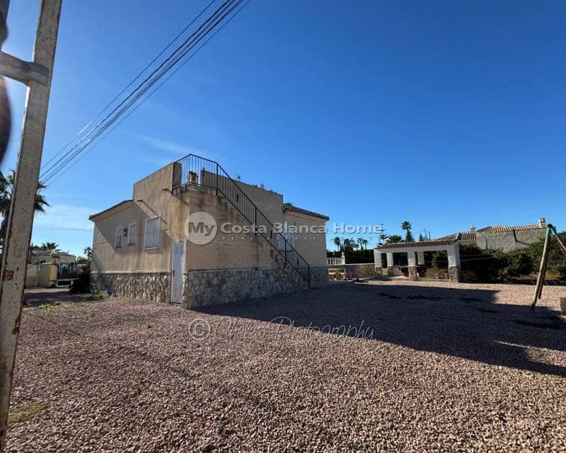 3 soverom Villa til salgs i Catral med svømmebasseng - € 310 000 (Ref: 9451132)