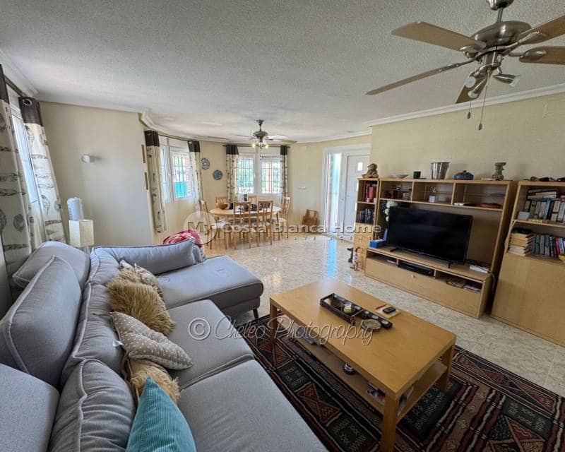 4 sypialnia Willa na sprzedaż w Catral z basenem - 385 000 € (Ref: 9452441)