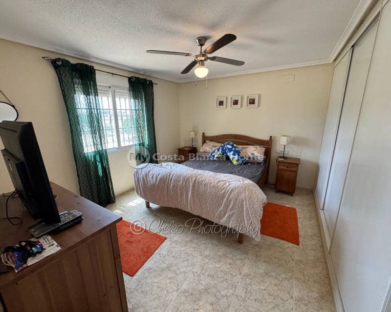 4 sypialnia Willa na sprzedaż w Catral z basenem - 385 000 € (Ref: 9452441)