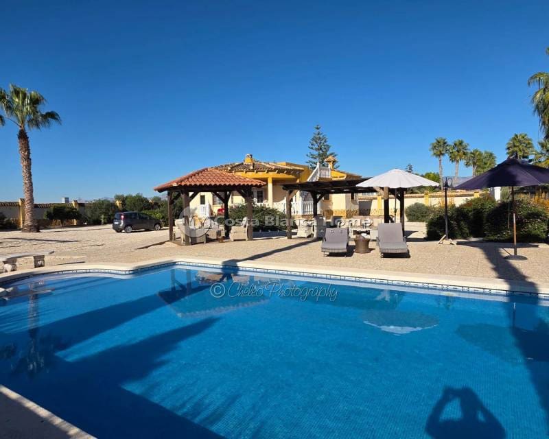 4 sypialnia Willa na sprzedaż w Catral z basenem - 385 000 € (Ref: 9452441)