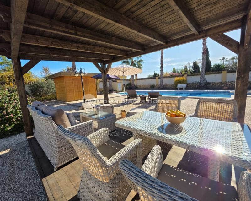 4 sypialnia Willa na sprzedaż w Catral z basenem - 385 000 € (Ref: 9452441)