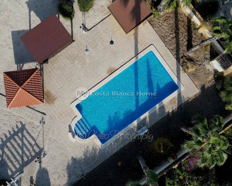 4 sypialnia Willa na sprzedaż w Catral z basenem - 385 000 € (Ref: 9452441)