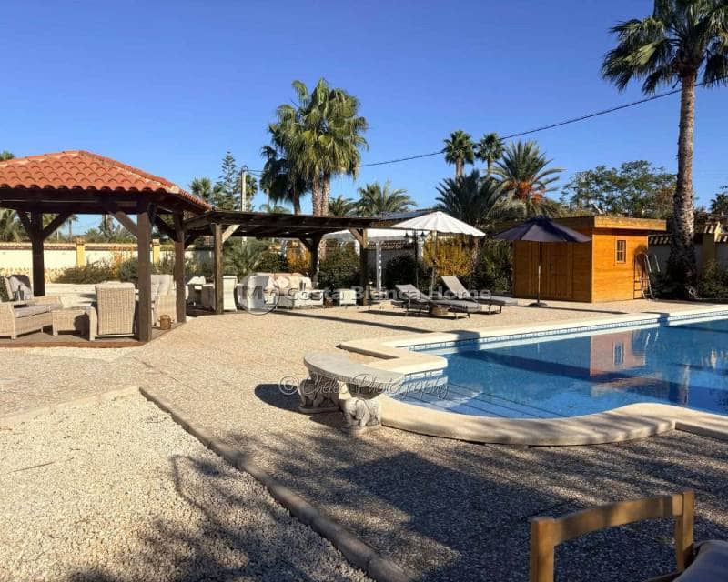 4 sypialnia Willa na sprzedaż w Catral z basenem - 385 000 € (Ref: 9452441)