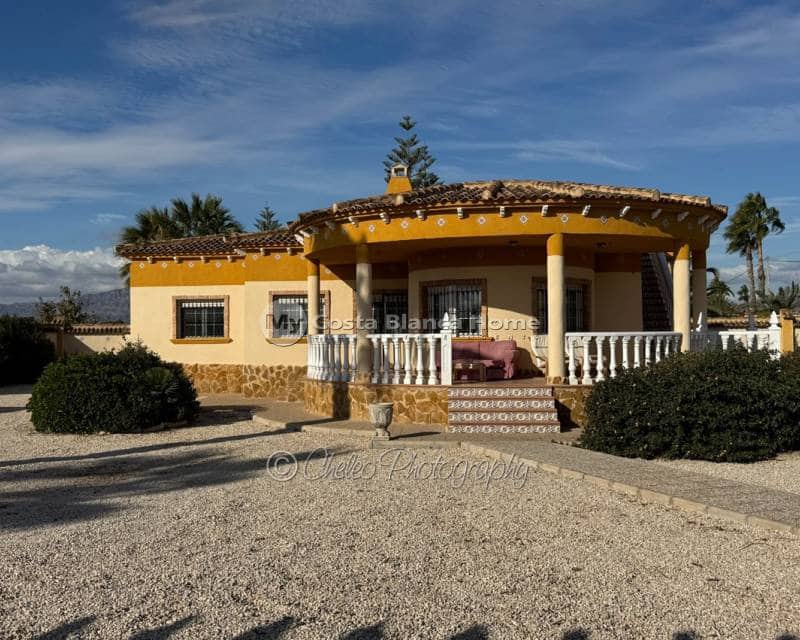 4 sypialnia Willa na sprzedaż w Catral z basenem - 385 000 € (Ref: 9452441)