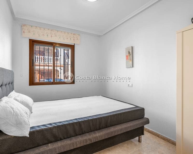2 chambre Appartement à vendre à Daya Vieja avec piscine - 105 000 € (Ref: 9506315)