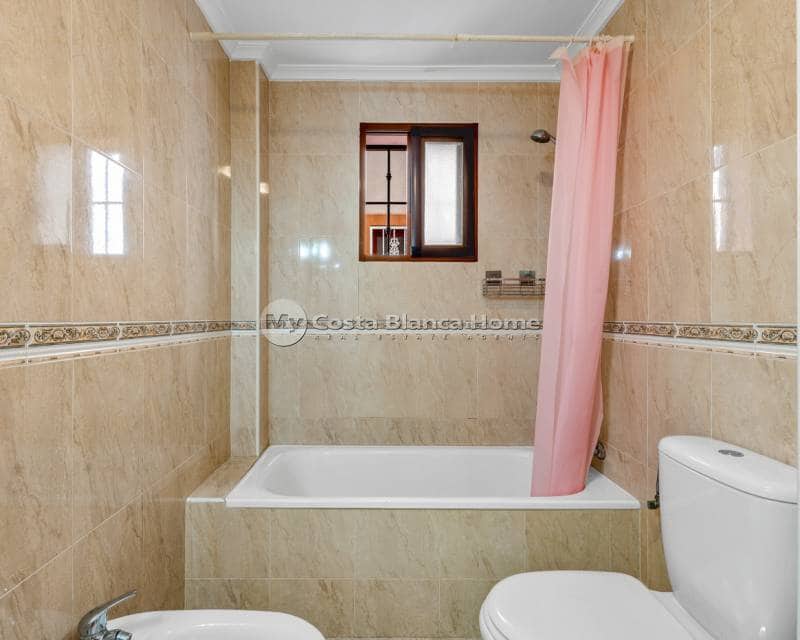 2 chambre Appartement à vendre à Daya Vieja avec piscine - 105 000 € (Ref: 9506315)