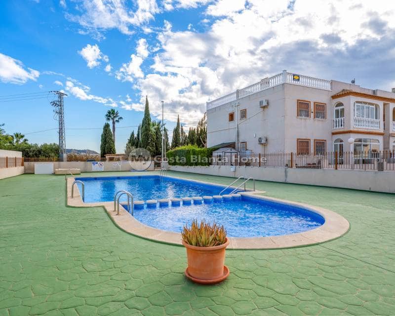 2 chambre Appartement à vendre à Daya Vieja avec piscine - 105 000 € (Ref: 9506315)