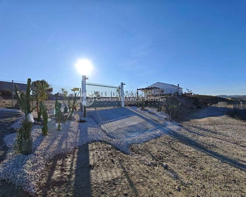 3 soverom Finca/Herregård til salgs i Fortuna med svømmebasseng - € 240 000 (Ref: 9559331)