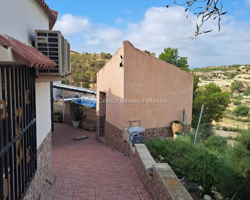 4 quarto Quinta/Casa Rural para venda em Crevillente / Crevillent com piscina garagem - 229 000 € (Ref: 9580108)