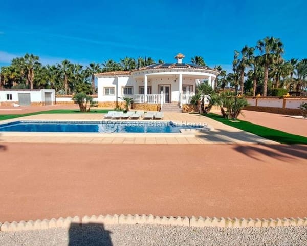 3 soverom Villa til salgs i Catral med svømmebasseng garasje - € 430 000 (Ref: 9614238)