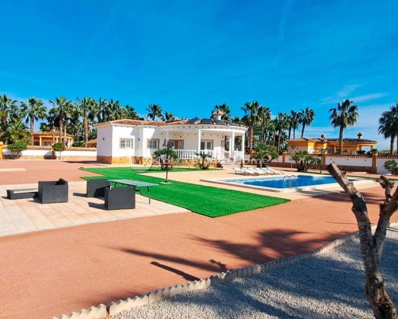 3 camera da letto Villa in vendita in Catral con piscina garage - 430.000 € (Rif: 9614238)