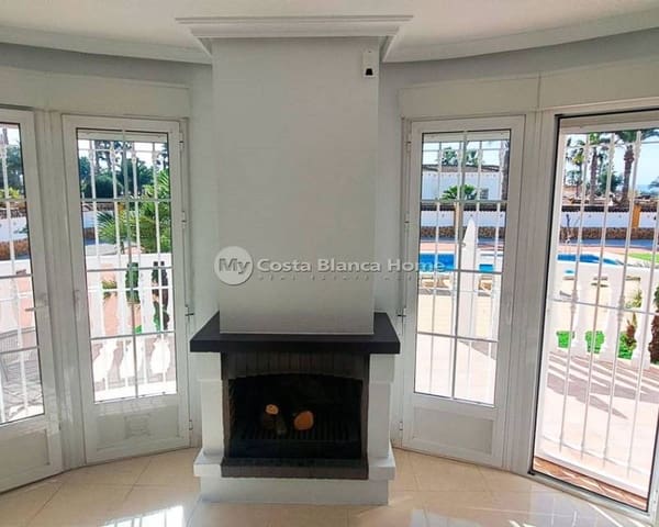 3 bedroom Finca/Country House for sale in Catral with pool - € 430,000 (Ref: 9668255)