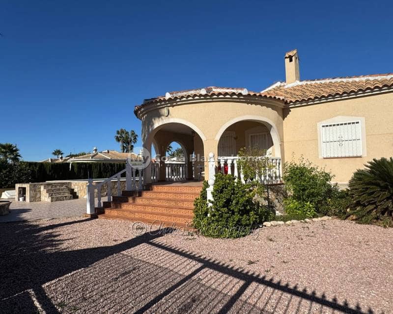 3 chambre Villa/Maison à vendre à Catral avec piscine - 310 000 € (Ref: 9696691)