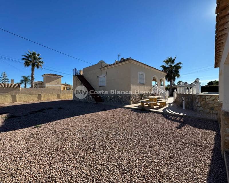 3 chambre Villa/Maison à vendre à Catral avec piscine - 310 000 € (Ref: 9696691)