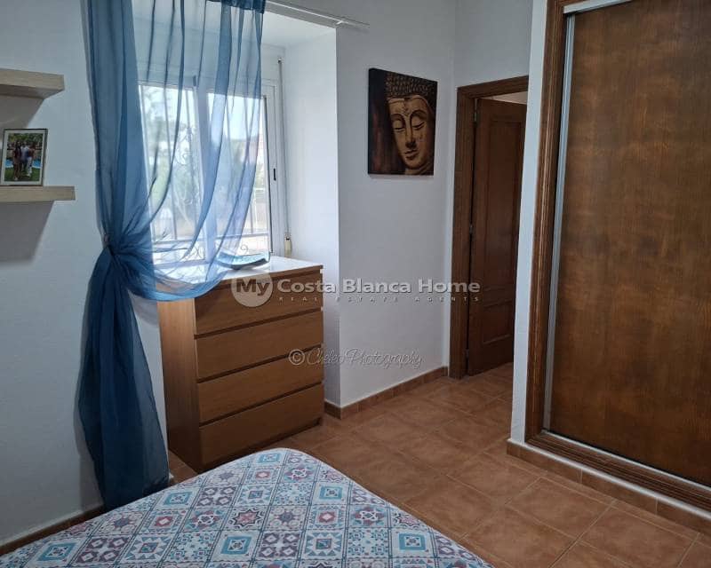 5 soveværelse Villa til salg i Catral med swimmingpool - € 449.995 (Ref: 9699859)