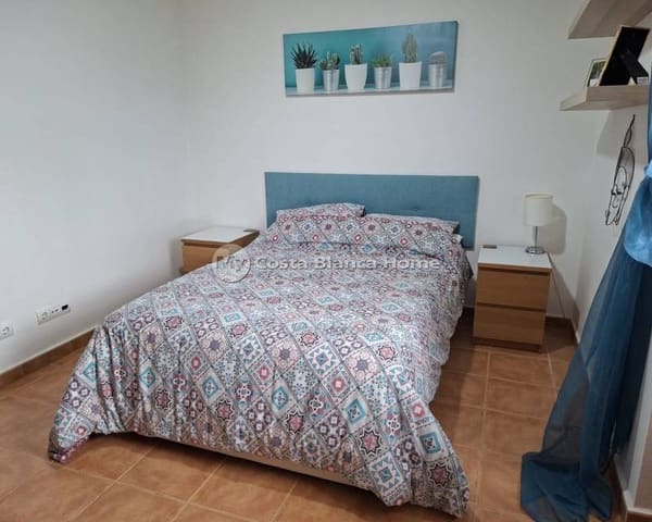 5 bedroom Villa for sale in Catral with pool - € 449,995 (Ref: 9699859)