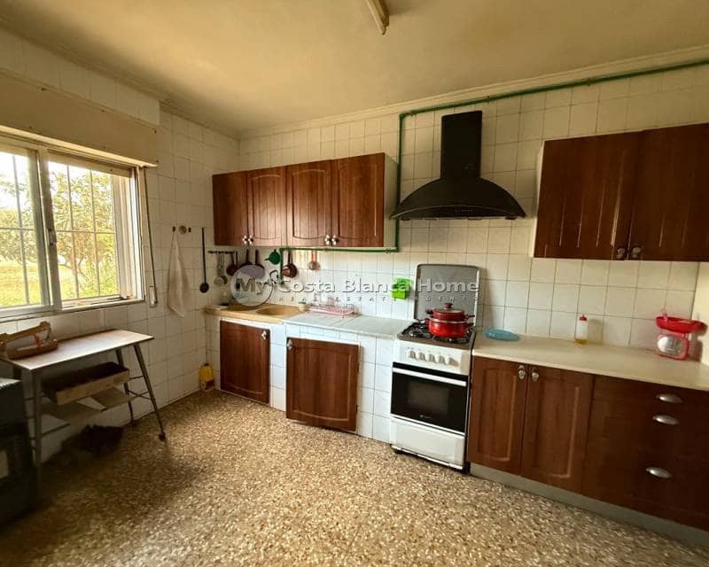 5 bedroom Finca/Country House for sale in Crevillente / Crevillent with garage - € 210,000 (Ref: 9713895)