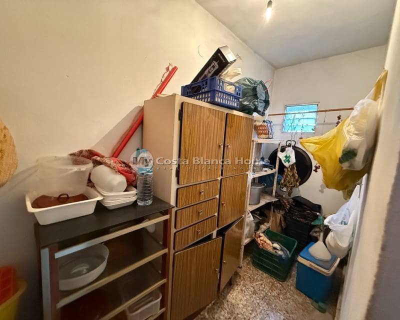 5 bedroom Finca/Country House for sale in Crevillente / Crevillent with garage - € 210,000 (Ref: 9713895)