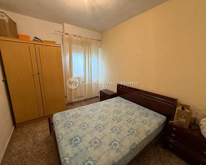 5 bedroom Finca/Country House for sale in Crevillente / Crevillent with garage - € 210,000 (Ref: 9713895)