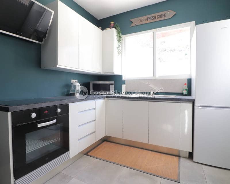 2 bedroom Bungalow for sale in Benijofar with pool - € 199,950 (Ref: 9739283)